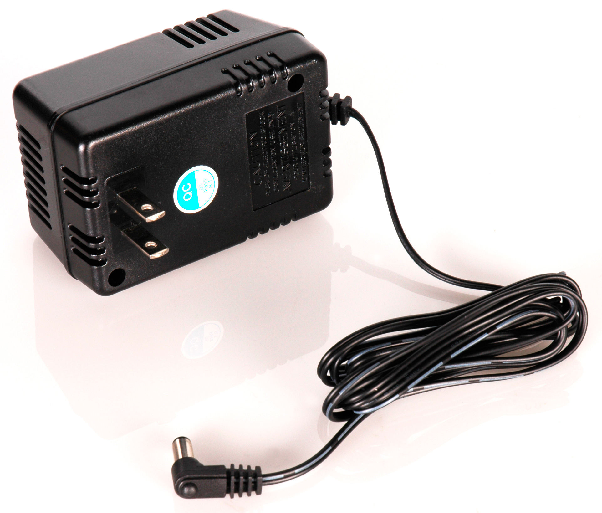 Connectronics Switching Adapter Power Supply 100240V 50/60Hz AC to 12V 1 Amp (1000 mA) DC