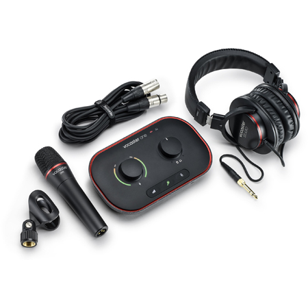Focusrite VOCASTER-ONE-STUDIO 1x1 XLR Podcasting Audio Interface Kit with Dynamic Mic and Closed-back Headphones