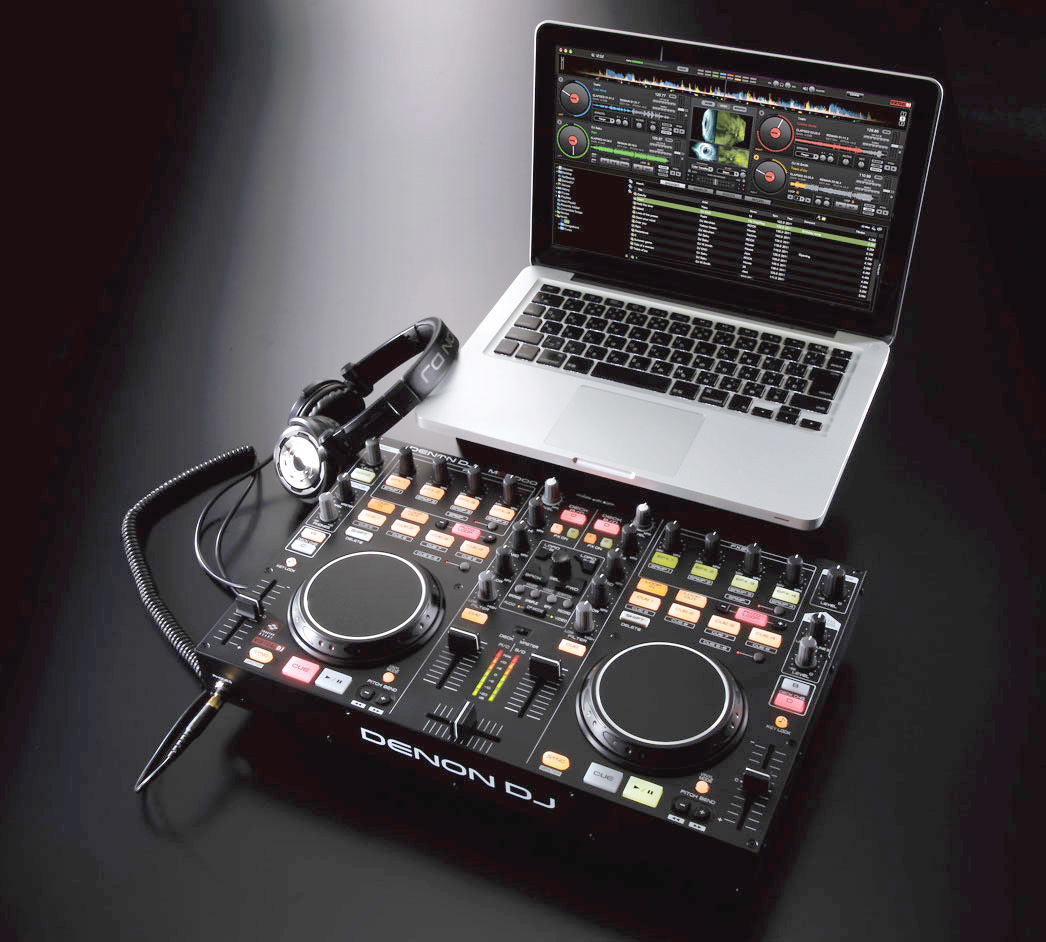 Denon MC3000 Professional DJ Controller