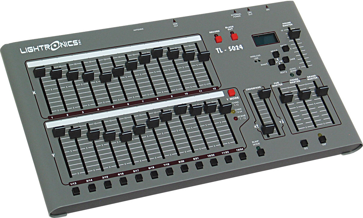 Световой пульт quickq 20. Chamsys mq50. Ma lighting grand ma2 full size. Lighting console usa. Световой пульт ма2.