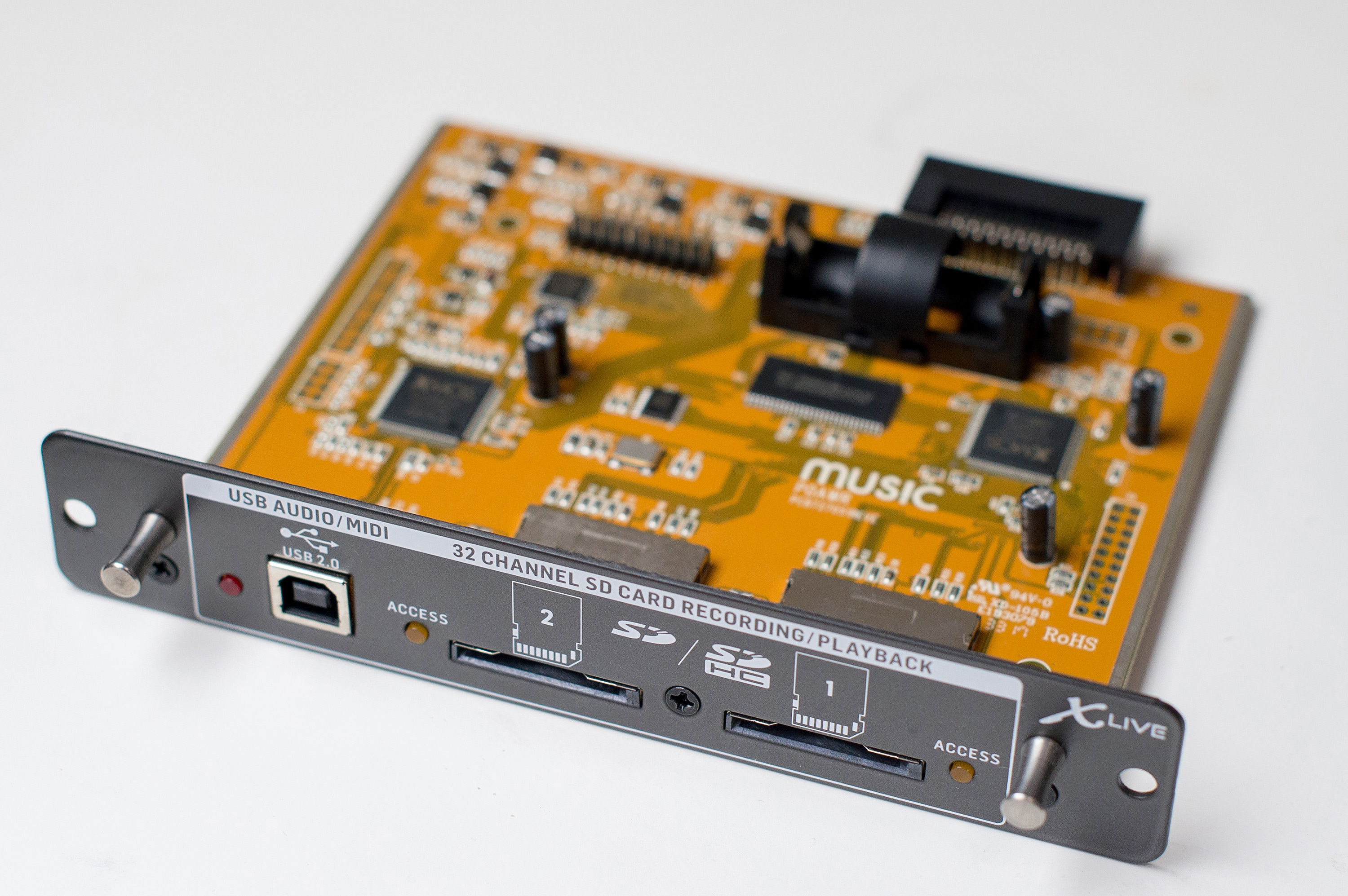 Behringer X-Live - X32 Expansion Card for 32-Channel SD/SDHC Card