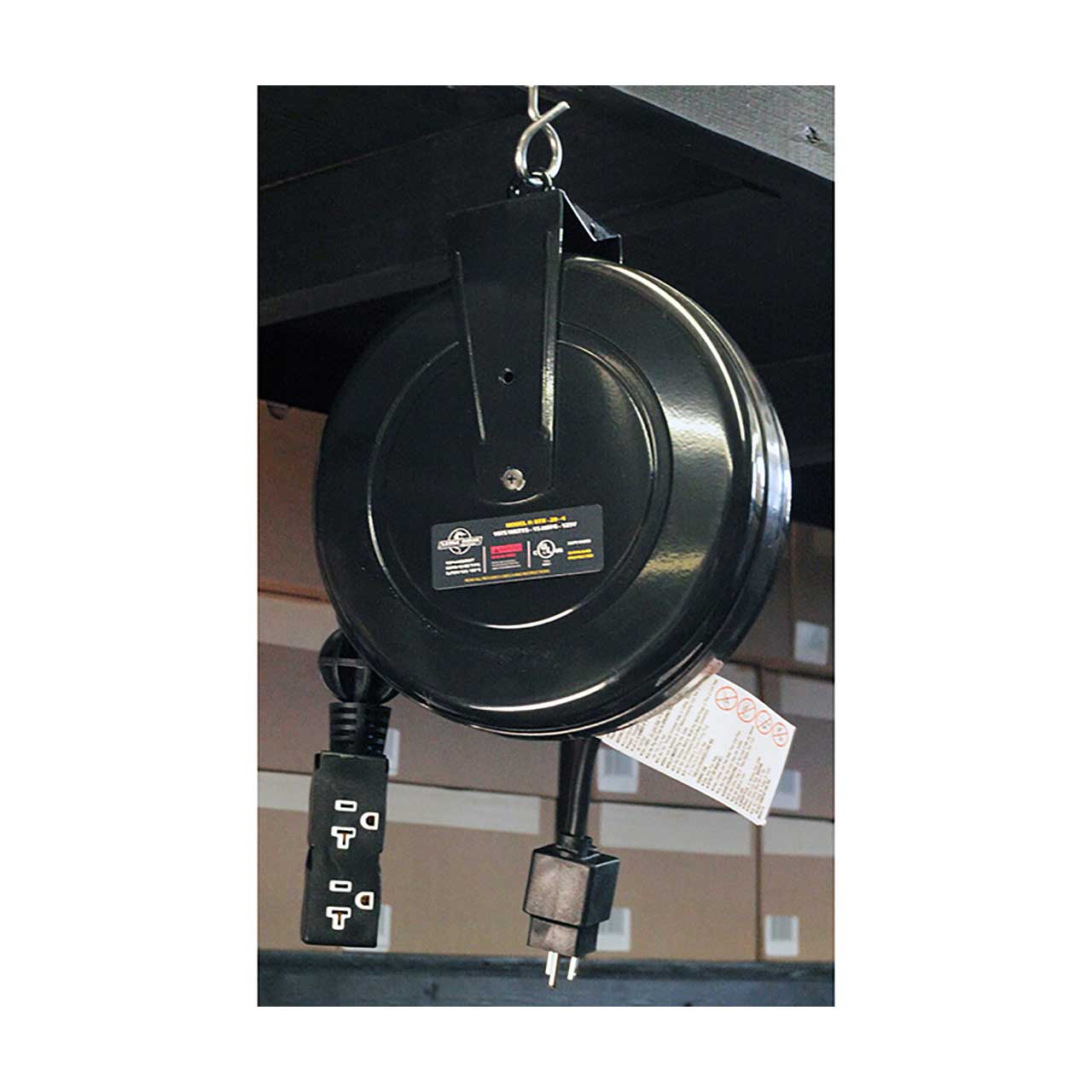 Stage Ninja STX-20-4 20 ft. Retractable Power Reel With 4-Tap Head and  Circuit Breaker (12/3 AWG)