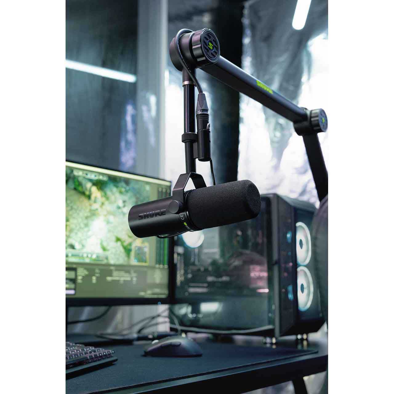 Shure SM7dB Active Dynamic Microphone