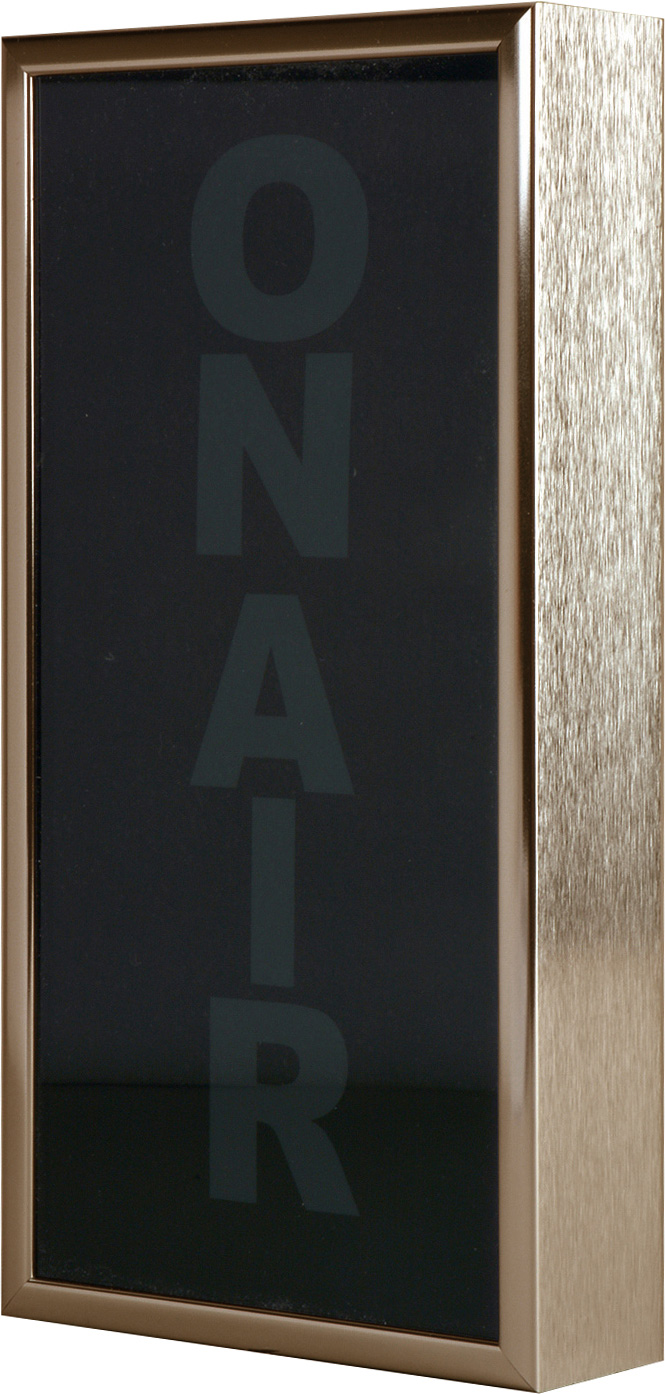 Low Profile Vertical Studio Warning Light - ON AIR in Gold Tone
